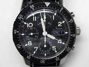 Sinn 28 クロノグラフ ホワイト(オーバーホール必要) Sinn 28 クロノグラフ ホワイト(オーバーホール必要) - メルカリ